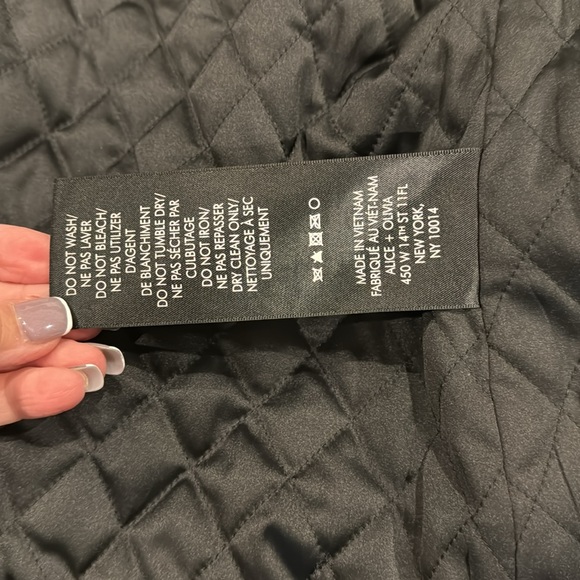 ALICE +OLIVIA FUR JACKET SIZE XS - Picture 9 of 11